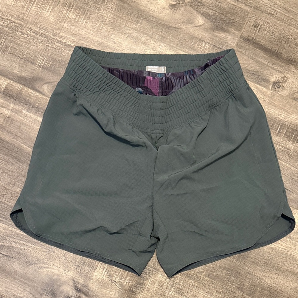 Pearl Izumi prospect 2/1 cycle short- urban sage Small